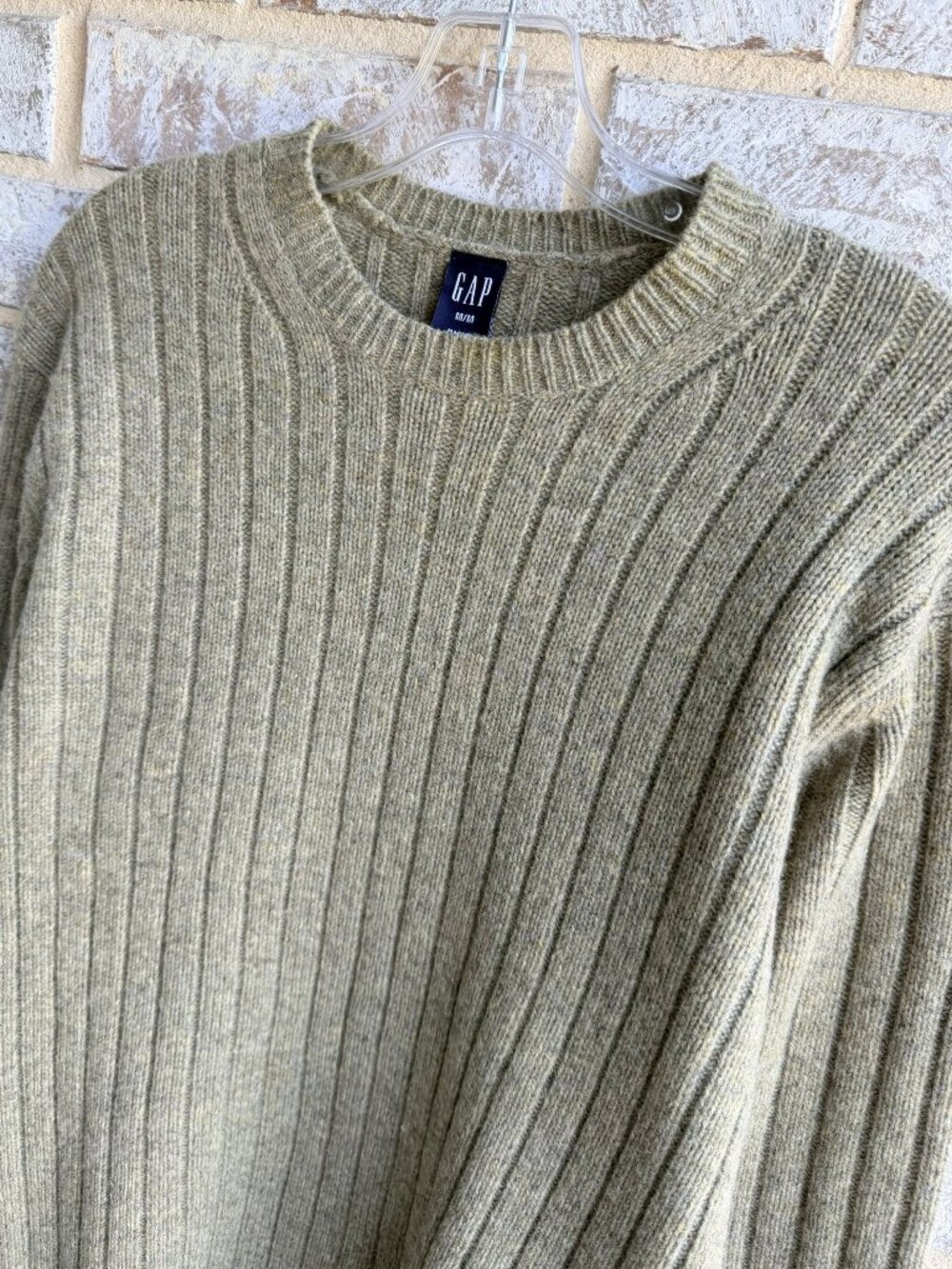 GAP 100% Lambswool Long Sleeve Crew Neck Ribbed Knit Sweater Men's Size M - Picture 5 of 8